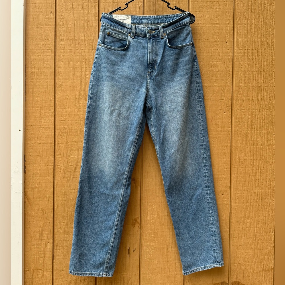 H&M 90's baggy high rise jeans